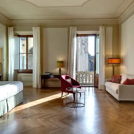 Santa Croce 14 Florenz